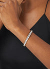 Croissanté Aurelia – 18K Twist-Form Open Bracelet