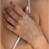 Solea Loop – Minimalist Mitten Chain Bracelet